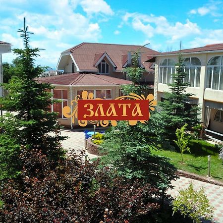 Zlata Inn Tamchy Luaran gambar