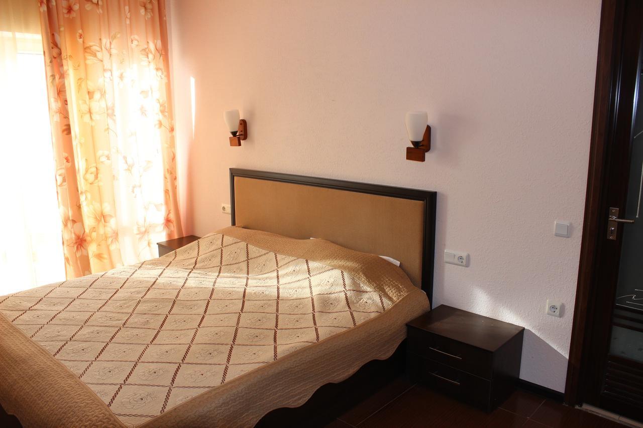 Zlata Inn Tamchy Bilik gambar